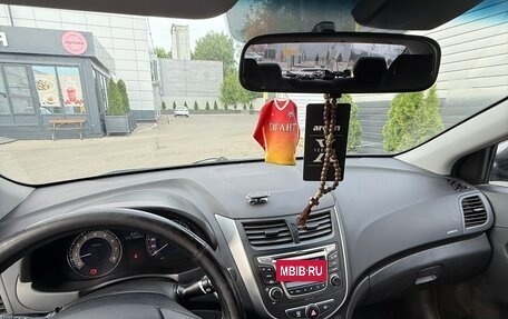 Hyundai Solaris II рестайлинг, 2016 год, 1 012 500 рублей, 14 фотография
