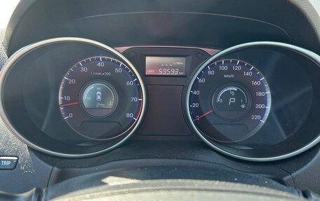 Hyundai ix35 I рестайлинг, 2010 год, 950 000 рублей, 2 фотография