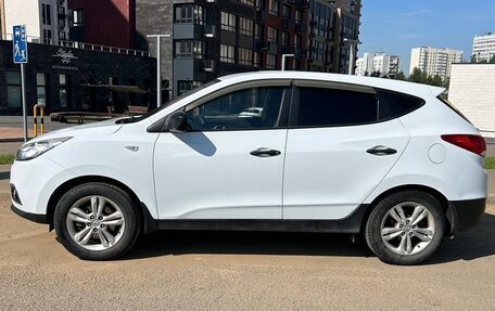 Hyundai ix35 I рестайлинг, 2010 год, 950 000 рублей, 19 фотография