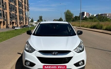Hyundai ix35 I рестайлинг, 2010 год, 950 000 рублей, 20 фотография
