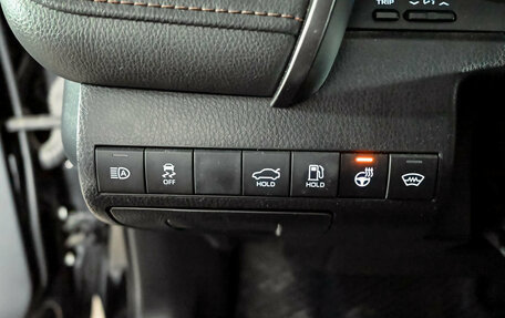 Toyota Camry, 2021 год, 3 400 000 рублей, 19 фотография
