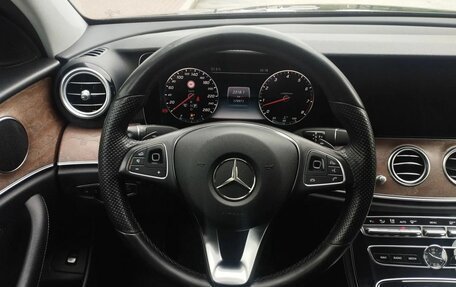 Mercedes-Benz E-Класс, 2016 год, 3 279 000 рублей, 16 фотография