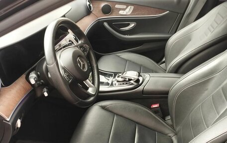 Mercedes-Benz E-Класс, 2016 год, 3 279 000 рублей, 19 фотография