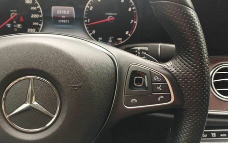 Mercedes-Benz E-Класс, 2016 год, 3 279 000 рублей, 24 фотография
