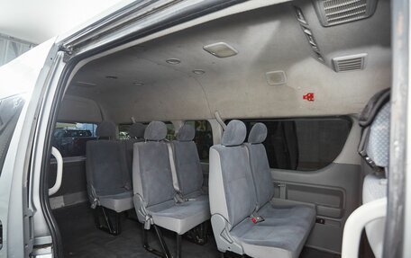 Toyota HiAce H200, 2008 год, 1 900 000 рублей, 8 фотография