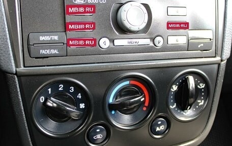 Ford Fiesta, 2006 год, 250 000 рублей, 14 фотография