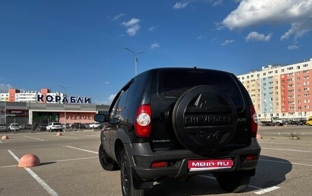 Chevrolet Niva I рестайлинг, 2011 год, 405 000 рублей, 1 фотография