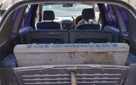 Toyota Ipsum II, 1997 год, 295 000 рублей, 4 фотография