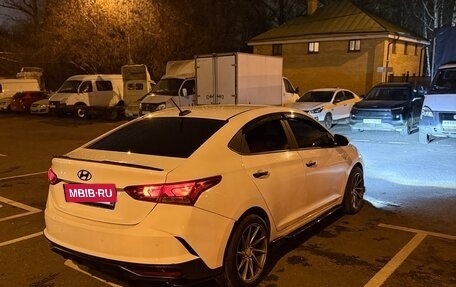 Hyundai Solaris II рестайлинг, 2022 год, 1 380 000 рублей, 5 фотография