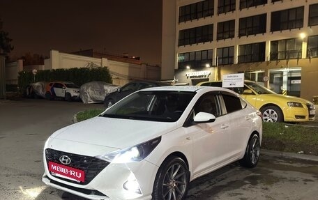 Hyundai Solaris II рестайлинг, 2022 год, 1 380 000 рублей, 9 фотография