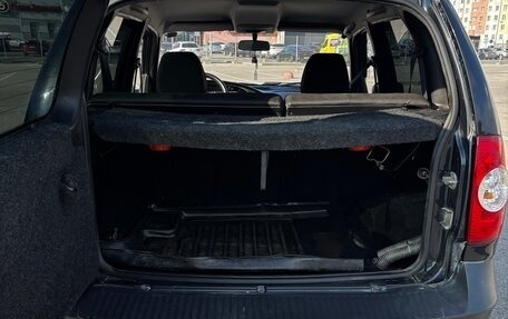 Chevrolet Niva I рестайлинг, 2011 год, 405 000 рублей, 11 фотография
