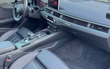 Audi A4, 2018 год, 2 950 000 рублей, 20 фотография