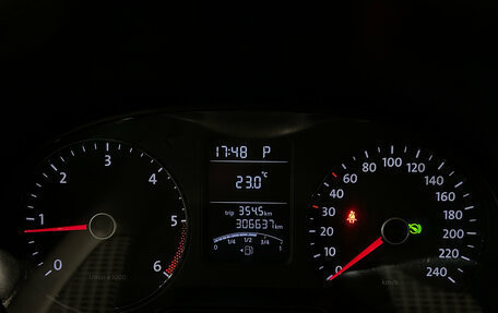 Volkswagen Amarok I рестайлинг, 2012 год, 1 299 000 рублей, 12 фотография