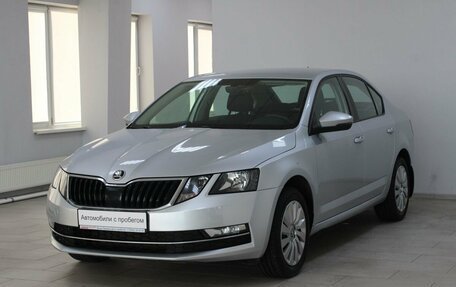 Skoda Octavia, 2020 год, 1 999 900 рублей, 3 фотография