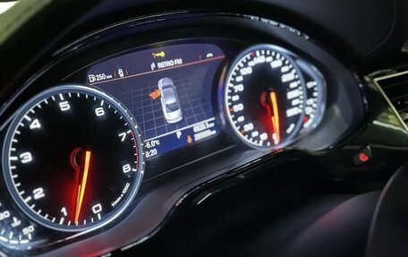 Audi A8, 2011 год, 1 650 000 рублей, 5 фотография