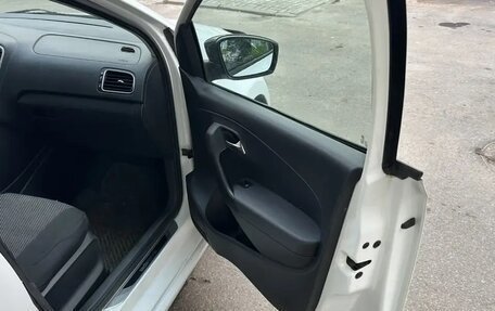 Volkswagen Polo VI (EU Market), 2013 год, 650 000 рублей, 6 фотография