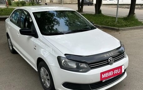 Volkswagen Polo VI (EU Market), 2013 год, 650 000 рублей, 3 фотография