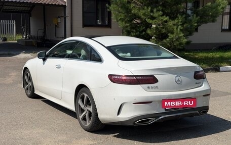 Mercedes-Benz E-Класс, 2020 год, 5 350 000 рублей, 4 фотография
