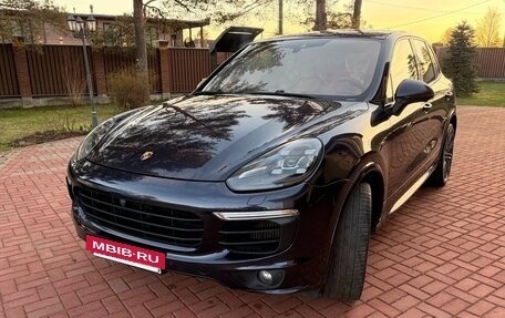 Porsche Cayenne III, 2016 год, 4 900 000 рублей, 2 фотография