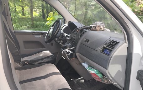 Volkswagen Transporter T5 рестайлинг, 2005 год, 746 000 рублей, 4 фотография