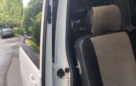 Volkswagen Transporter T5 рестайлинг, 2005 год, 746 000 рублей, 8 фотография