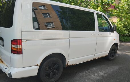 Volkswagen Transporter T5 рестайлинг, 2005 год, 746 000 рублей, 13 фотография