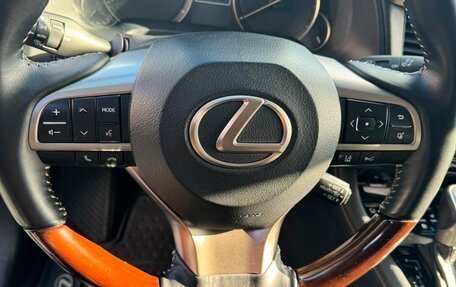 Lexus RX IV рестайлинг, 2019 год, 4 790 000 рублей, 5 фотография