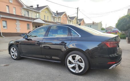 Audi A4, 2019 год, 2 100 000 рублей, 3 фотография