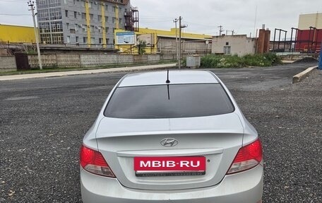 Hyundai Solaris II рестайлинг, 2013 год, 720 000 рублей, 8 фотография
