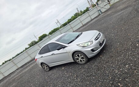 Hyundai Solaris II рестайлинг, 2013 год, 720 000 рублей, 11 фотография