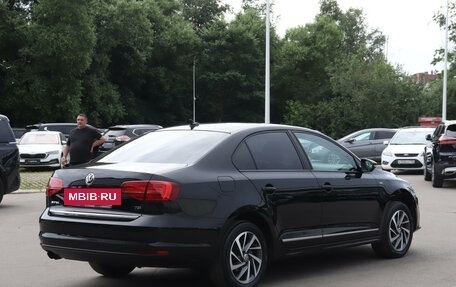 Volkswagen Jetta VI, 2017 год, 1 690 000 рублей, 6 фотография