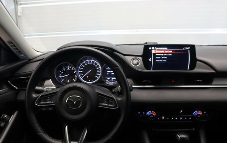 Mazda 6, 2019 год, 2 350 000 рублей, 23 фотография