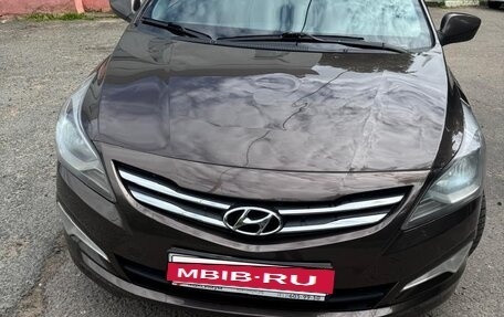 Hyundai Solaris II рестайлинг, 2016 год, 680 000 рублей, 3 фотография
