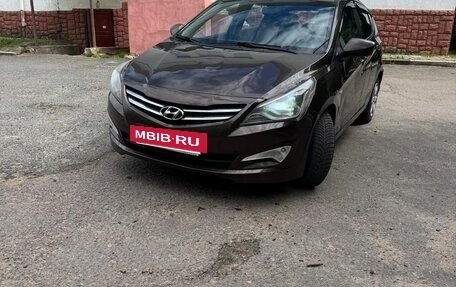 Hyundai Solaris II рестайлинг, 2016 год, 680 000 рублей, 17 фотография