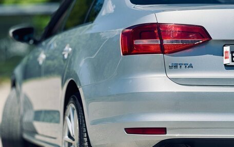 Volkswagen Jetta VI, 2015 год, 1 200 000 рублей, 2 фотография