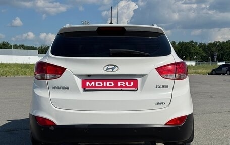 Hyundai ix35 I рестайлинг, 2013 год, 1 400 000 рублей, 5 фотография