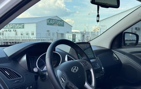 Hyundai ix35 I рестайлинг, 2013 год, 1 400 000 рублей, 18 фотография