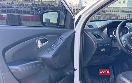 Hyundai ix35 I рестайлинг, 2013 год, 1 400 000 рублей, 14 фотография