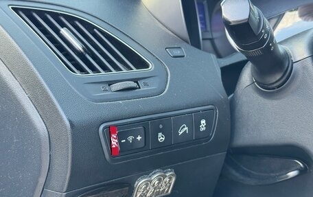 Hyundai ix35 I рестайлинг, 2013 год, 1 400 000 рублей, 16 фотография