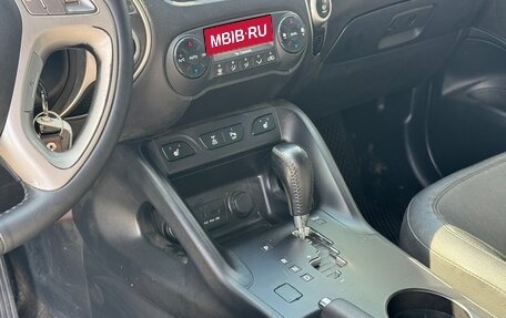 Hyundai ix35 I рестайлинг, 2013 год, 1 400 000 рублей, 19 фотография