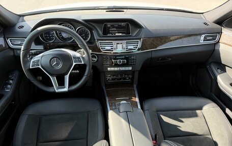 Mercedes-Benz E-Класс, 2013 год, 2 099 000 рублей, 27 фотография