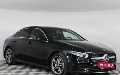 Mercedes-Benz A-Класс, 2020 год, 2 590 000 рублей, 4 фотография