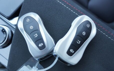 Geely Tugella FY11, 2023 год, 2 700 000 рублей, 18 фотография