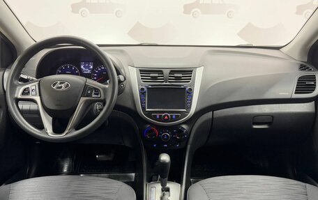 Hyundai Solaris II рестайлинг, 2015 год, 900 000 рублей, 11 фотография