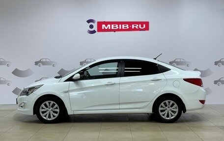 Hyundai Solaris II рестайлинг, 2015 год, 900 000 рублей, 5 фотография