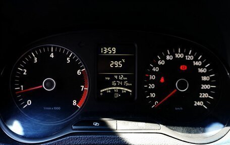 Volkswagen Polo VI (EU Market), 2011 год, 600 000 рублей, 14 фотография