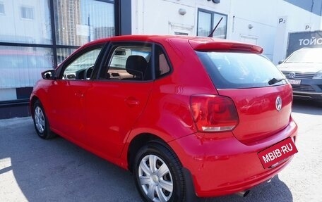 Volkswagen Polo VI (EU Market), 2011 год, 600 000 рублей, 7 фотография