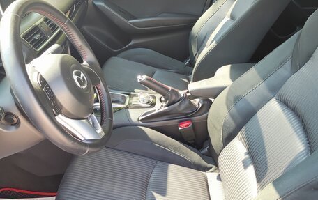 Mazda 3, 2015 год, 1 500 000 рублей, 6 фотография