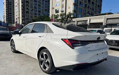 Hyundai Elantra, 2022 год, 1 596 000 рублей, 4 фотография