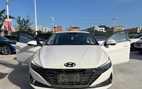 Hyundai Elantra, 2022 год, 1 596 000 рублей, 9 фотография